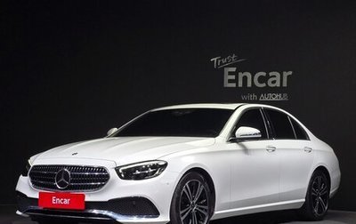Mercedes-Benz E-Класс, 2021 год, 3 200 000 рублей, 1 фотография