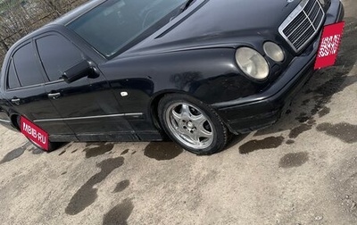 Mercedes-Benz E-Класс, 1998 год, 270 000 рублей, 1 фотография