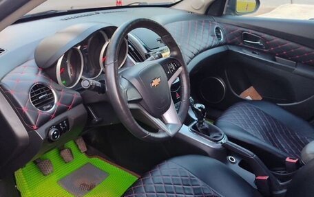 Chevrolet Cruze II, 2013 год, 650 000 рублей, 5 фотография