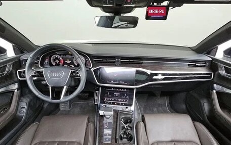 Audi A7, 2022 год, 5 450 000 рублей, 8 фотография