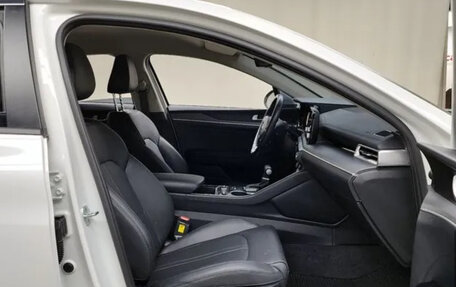 KIA K5, 2023 год, 2 400 000 рублей, 9 фотография