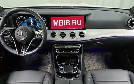 Mercedes-Benz E-Класс, 2021 год, 3 200 000 рублей, 7 фотография