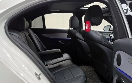 Mercedes-Benz E-Класс, 2021 год, 3 200 000 рублей, 12 фотография