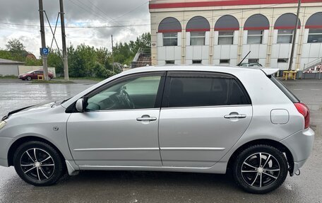 Toyota Allex i рестайлинг, 2003 год, 600 000 рублей, 3 фотография