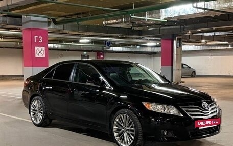 Toyota Camry, 2011 год, 1 000 000 рублей, 3 фотография