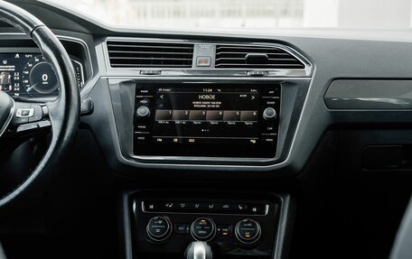 Volkswagen Tiguan II, 2020 год, 2 549 000 рублей, 18 фотография