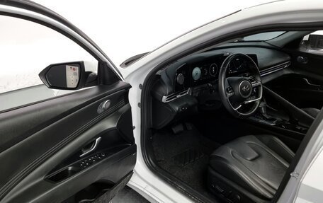 Hyundai Avante, 2021 год, 1 390 000 рублей, 10 фотография