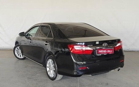 Toyota Camry, 2012 год, 1 470 000 рублей, 4 фотография
