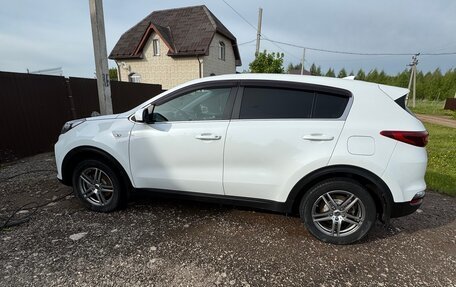 KIA Sportage IV рестайлинг, 2018 год, 2 150 000 рублей, 10 фотография