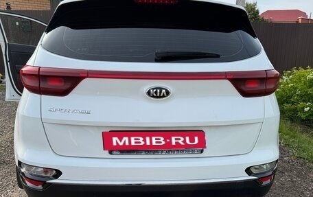 KIA Sportage IV рестайлинг, 2018 год, 2 150 000 рублей, 15 фотография