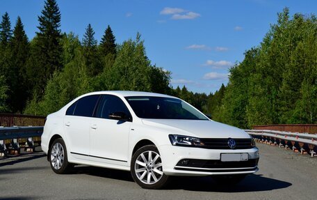 Volkswagen Jetta VI, 2018 год, 1 700 000 рублей, 10 фотография