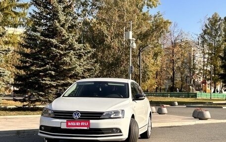 Volkswagen Jetta VI, 2018 год, 1 700 000 рублей, 3 фотография