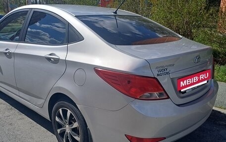 Hyundai Solaris II рестайлинг, 2016 год, 900 000 рублей, 4 фотография