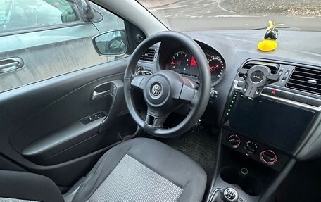 Volkswagen Polo VI (EU Market), 2010 год, 470 000 рублей, 11 фотография