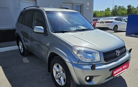 Toyota RAV4, 2004 год, 900 000 рублей, 14 фотография