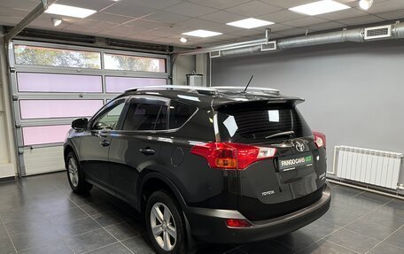 Toyota RAV4, 2014 год, 1 730 000 рублей, 4 фотография
