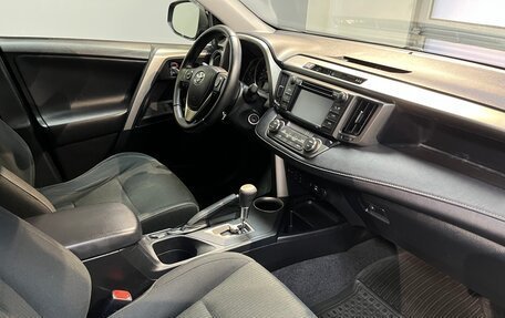 Toyota RAV4, 2014 год, 1 730 000 рублей, 14 фотография