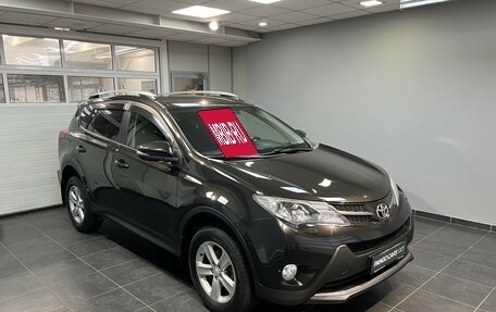 Toyota RAV4, 2014 год, 1 730 000 рублей, 3 фотография