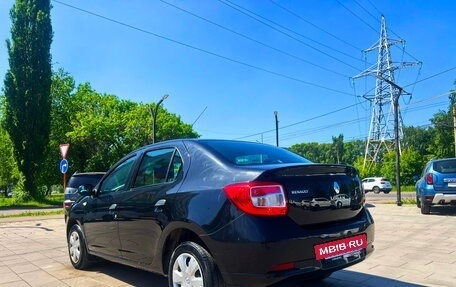 Renault Logan II, 2017 год, 860 000 рублей, 4 фотография