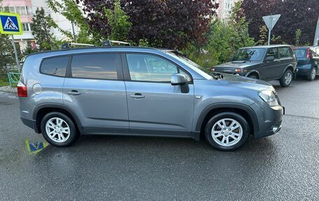 Chevrolet Orlando I, 2013 год, 1 275 000 рублей, 4 фотография