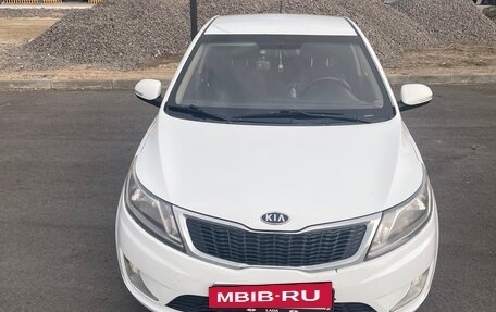 KIA Rio III рестайлинг, 2012 год, 800 000 рублей, 6 фотография