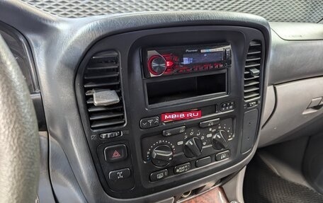 Toyota Land Cruiser 100 рестайлинг 2, 2002 год, 1 385 000 рублей, 22 фотография