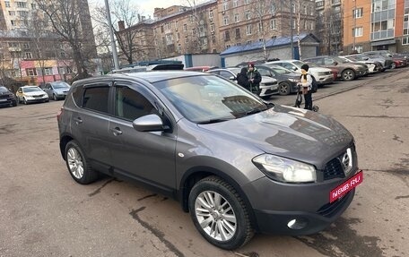 Nissan Qashqai, 2011 год, 900 000 рублей, 2 фотография