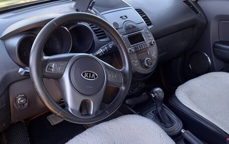 KIA Soul I рестайлинг, 2010 год, 850 000 рублей, 10 фотография