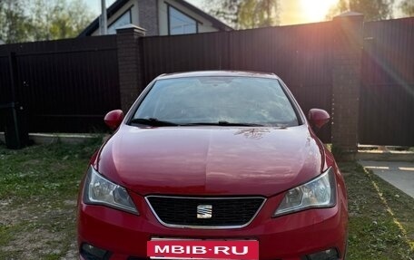 SEAT Ibiza IV рестайлинг 2, 2012 год, 780 000 рублей, 3 фотография