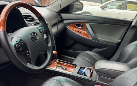 Toyota Camry, 2011 год, 1 100 000 рублей, 5 фотография