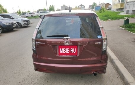 Honda Stream II, 2013 год, 1 650 000 рублей, 2 фотография