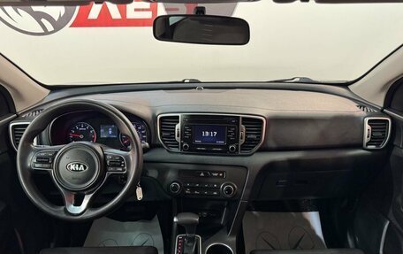 KIA Sportage IV рестайлинг, 2018 год, 2 260 000 рублей, 12 фотография