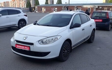 Renault Fluence I, 2011 год, 900 000 рублей, 1 фотография