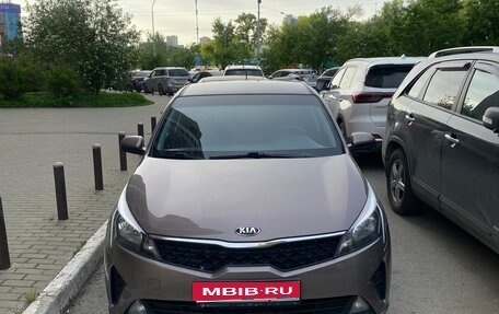 KIA Rio IV, 2020 год, 1 690 000 рублей, 1 фотография