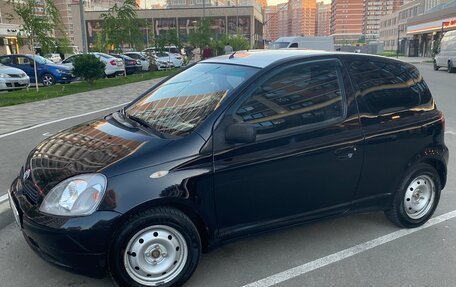 Toyota Yaris I рестайлинг, 2001 год, 380 000 рублей, 4 фотография