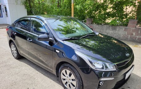 KIA Rio IV, 2019 год, 1 500 000 рублей, 2 фотография