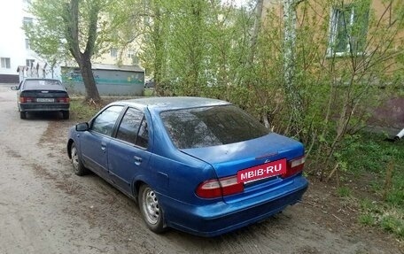 Nissan Almera, 1998 год, 115 000 рублей, 2 фотография