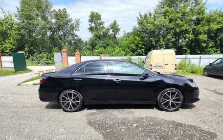 Toyota Camry, 2016 год, 2 350 000 рублей, 4 фотография