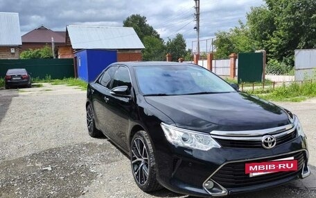 Toyota Camry, 2016 год, 2 350 000 рублей, 3 фотография