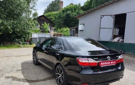 Toyota Camry, 2016 год, 2 350 000 рублей, 7 фотография