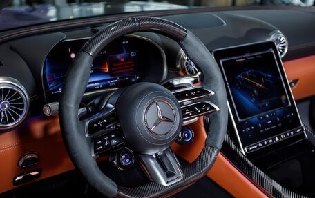 Mercedes-Benz SL-Класс AMG, 2022 год, 21 790 000 рублей, 19 фотография