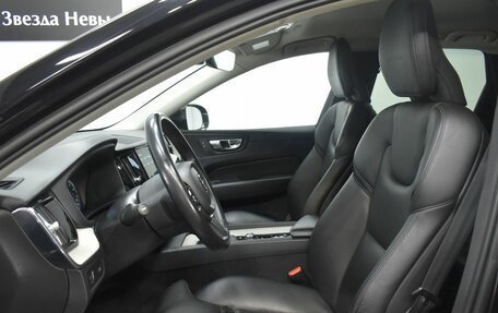 Volvo XC60 II, 2019 год, 3 090 000 рублей, 10 фотография
