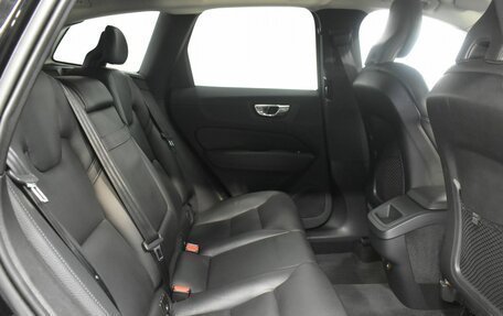 Volvo XC60 II, 2019 год, 3 090 000 рублей, 13 фотография