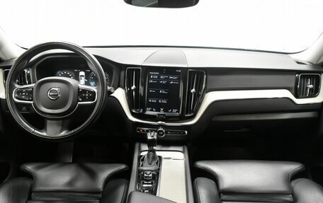 Volvo XC60 II, 2019 год, 3 090 000 рублей, 14 фотография