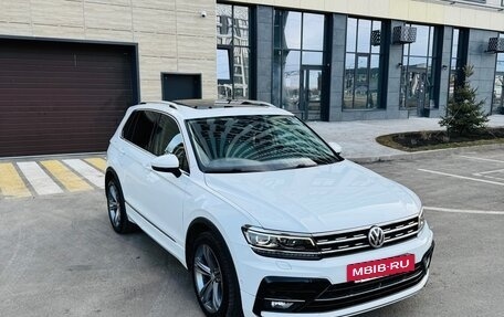 Volkswagen Tiguan II, 2019 год, 3 300 000 рублей, 2 фотография