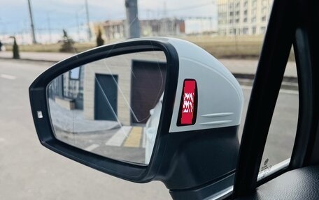 Volkswagen Tiguan II, 2019 год, 3 300 000 рублей, 30 фотография