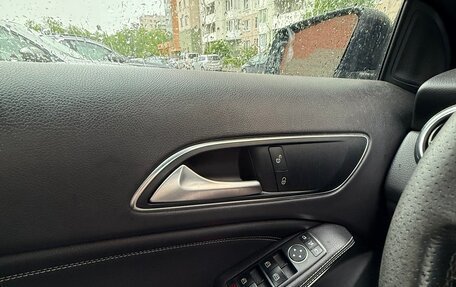 Mercedes-Benz GLA, 2018 год, 2 200 000 рублей, 10 фотография