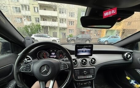 Mercedes-Benz GLA, 2018 год, 2 200 000 рублей, 9 фотография
