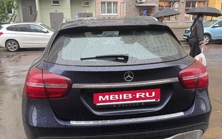 Mercedes-Benz GLA, 2018 год, 2 200 000 рублей, 3 фотография