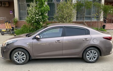 KIA Rio IV, 2020 год, 1 690 000 рублей, 3 фотография